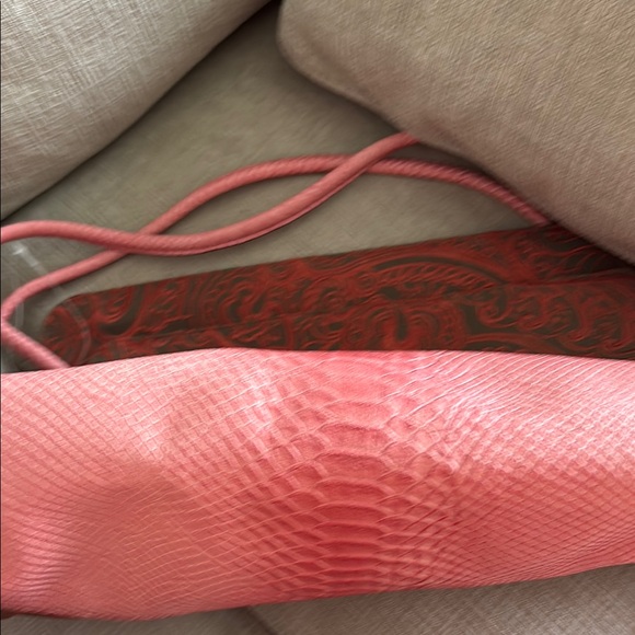 HYPE Pink leather and pink and Brown Paisley tapestry shoulder bag - Picture 6 of 15